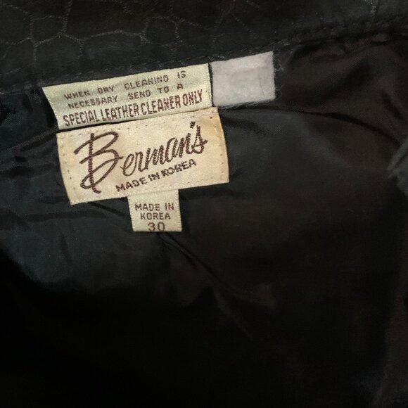 Bermans Vintage Black Crocodile Pattern Suede Leather Pants Size 8 Edgy Biker - Picture 7 of 14